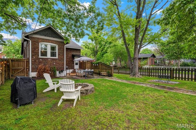 1311 Claytonia Terrace, Richmond Heights, MO 63117