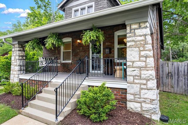 1311 Claytonia Terrace, Richmond Heights, MO 63117