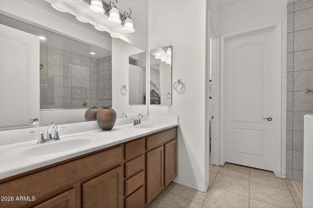 18059 W TANGLEWOOD Drive, Goodyear, AZ 85338