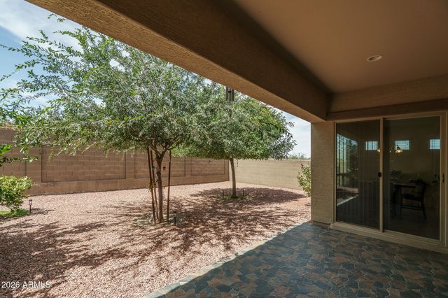 18059 W TANGLEWOOD Drive, Goodyear, AZ 85338