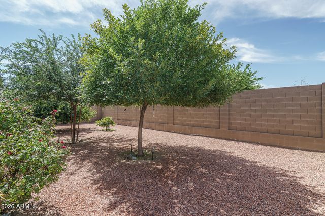 18059 W TANGLEWOOD Drive, Goodyear, AZ 85338
