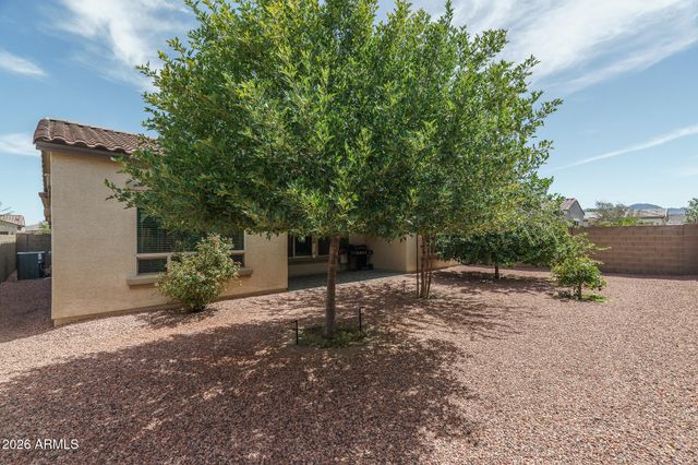 18059 W TANGLEWOOD Drive, Goodyear, AZ 85338