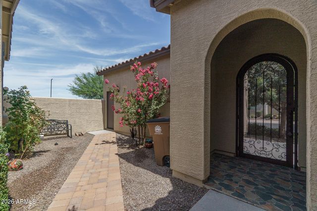 18059 W TANGLEWOOD Drive, Goodyear, AZ 85338