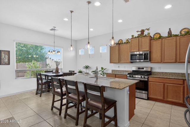 18059 W TANGLEWOOD Drive, Goodyear, AZ 85338
