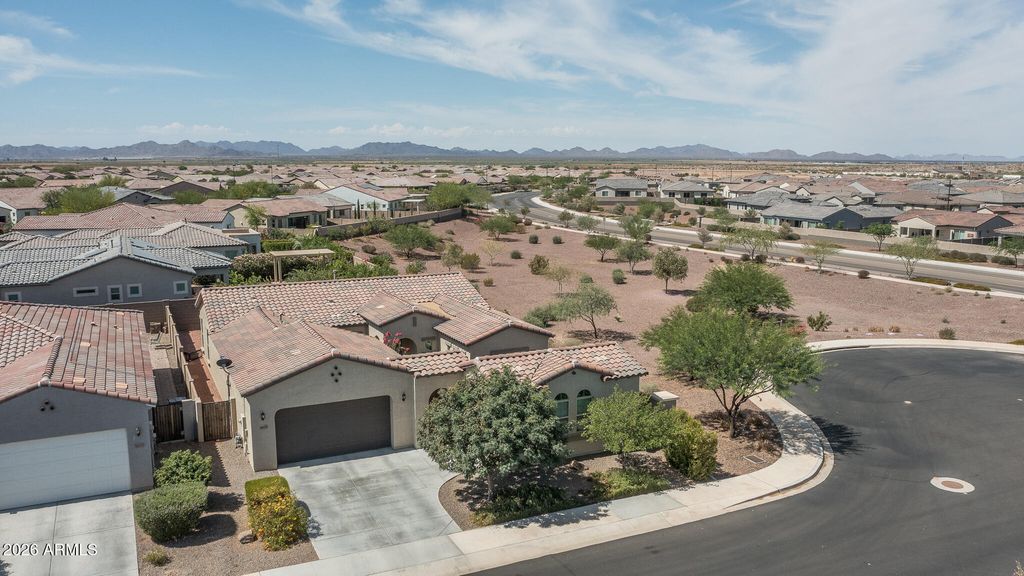 18059 W TANGLEWOOD Drive, Goodyear, AZ 85338 — photo 4