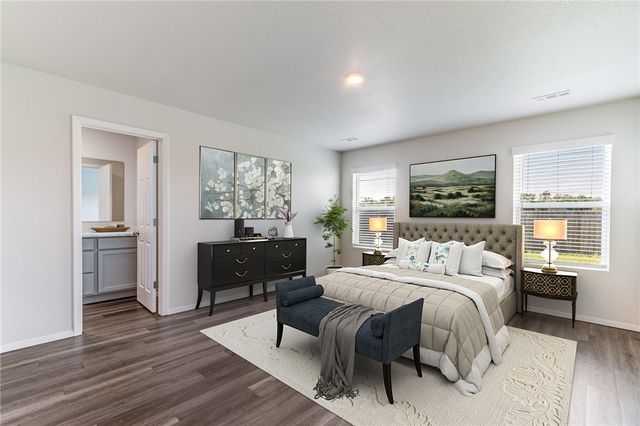 907 W Tanner Drive, Siloam Springs, AR 72761