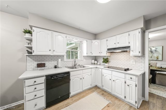 134 Hurd Road, Aurora, OH 44202