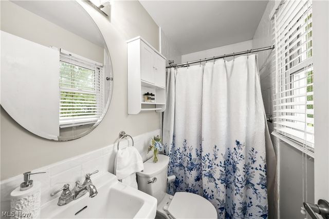 134 Hurd Road, Aurora, OH 44202