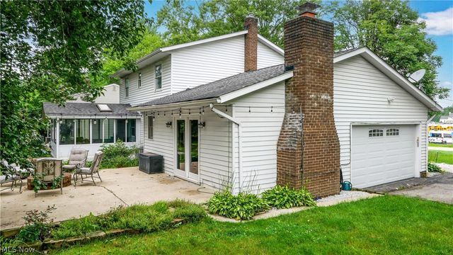 134 Hurd Road, Aurora, OH 44202