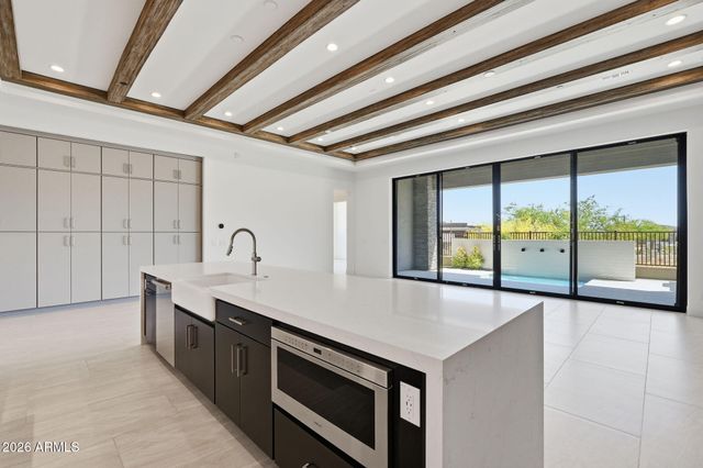 12673 E BLACK ROCK Road, Scottsdale, AZ 85255