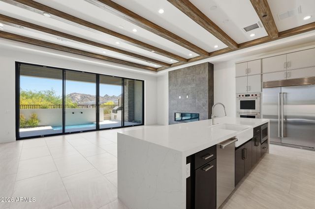 12673 E BLACK ROCK Road, Scottsdale, AZ 85255