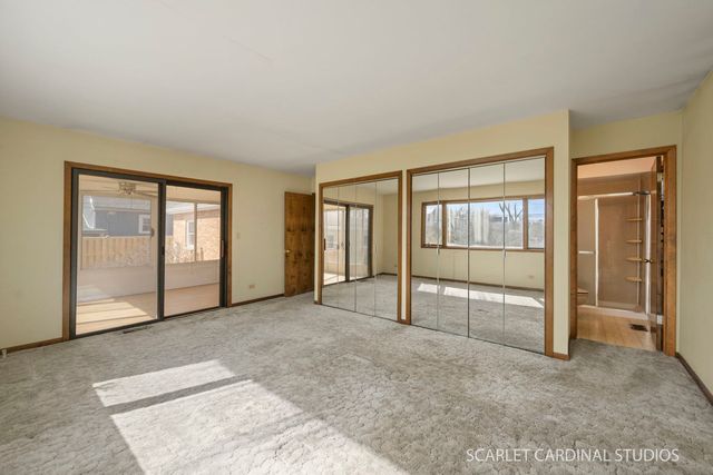 139 W Madison Street, Villa Park, IL 60181