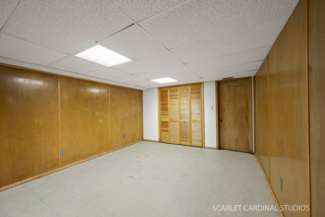 139 W Madison Street, Villa Park, IL 60181