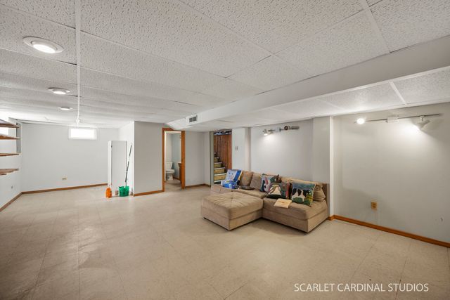 139 W Madison Street, Villa Park, IL 60181