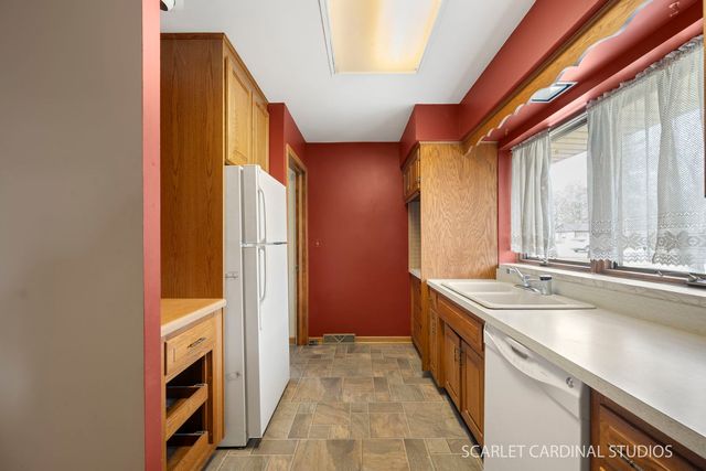 139 W Madison Street, Villa Park, IL 60181