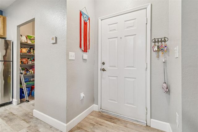 2405 COURTNEY MEADOWS COURT 202, Tampa, FL 33619