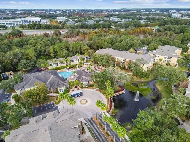 2405 COURTNEY MEADOWS COURT 202, Tampa, FL 33619