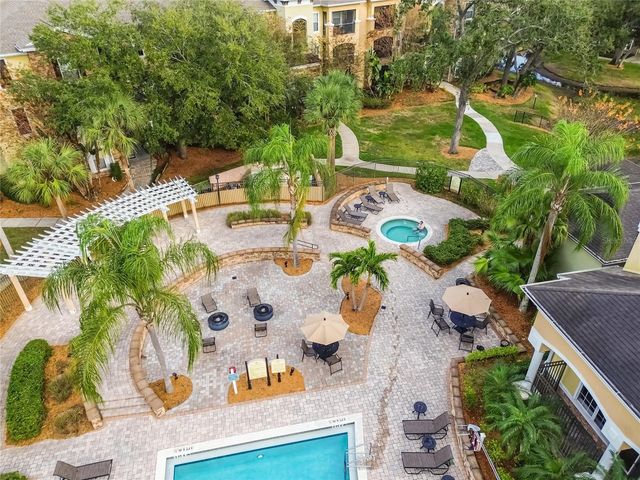 2405 COURTNEY MEADOWS COURT 202, Tampa, FL 33619