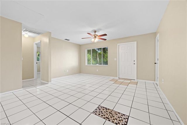 8121 Winged Foot DR, Fort Myers, FL 33967