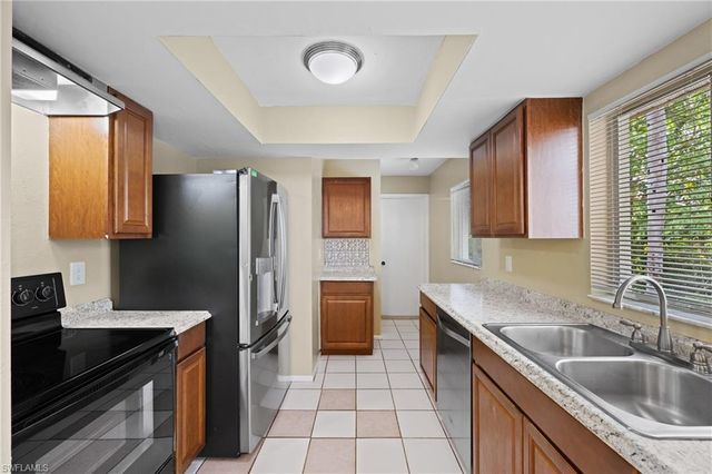 8121 Winged Foot DR, Fort Myers, FL 33967