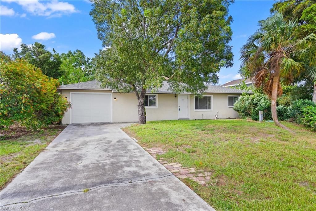 8121 Winged Foot DR, Fort Myers, FL 33967