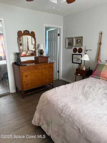 471 L M Davey Lane, Titusville, FL 32780