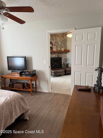 471 L M Davey Lane, Titusville, FL 32780