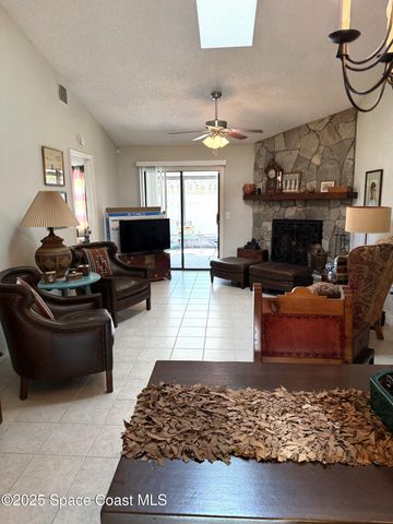 471 L M Davey Lane, Titusville, FL 32780