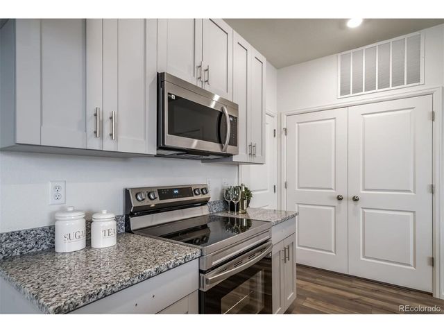 22343 E 46th Ave, Aurora, CO 80019