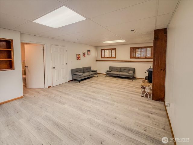 25304 146th Avenue SE, Kent, WA 98042