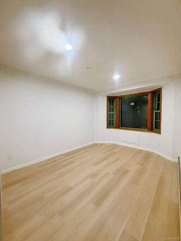 134-43 Maple Avenue 4C, Flushing, NY 11354