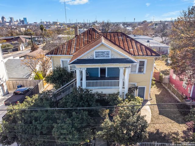 1110 W ASHBY PL, San Antonio, TX 78201