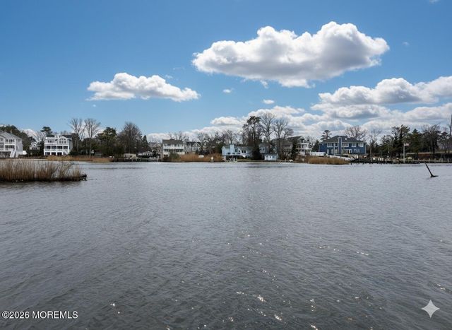 515 Carroll Fox Road, Brick, NJ 08724