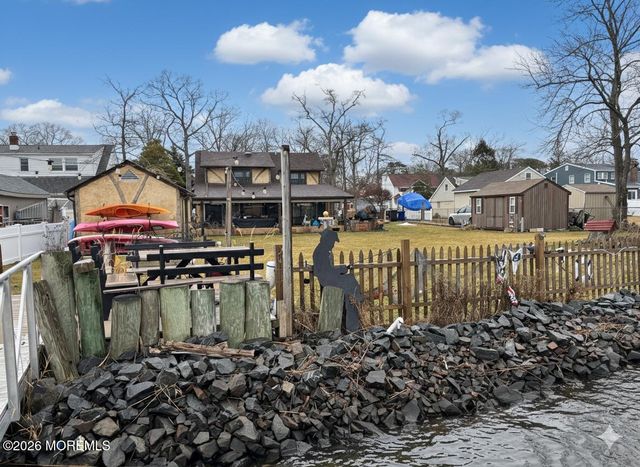 515 Carroll Fox Road, Brick, NJ 08724