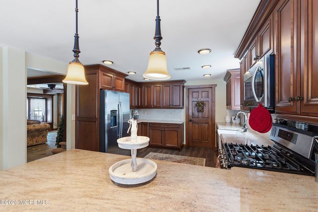 515 Carroll Fox Road, Brick, NJ 08724