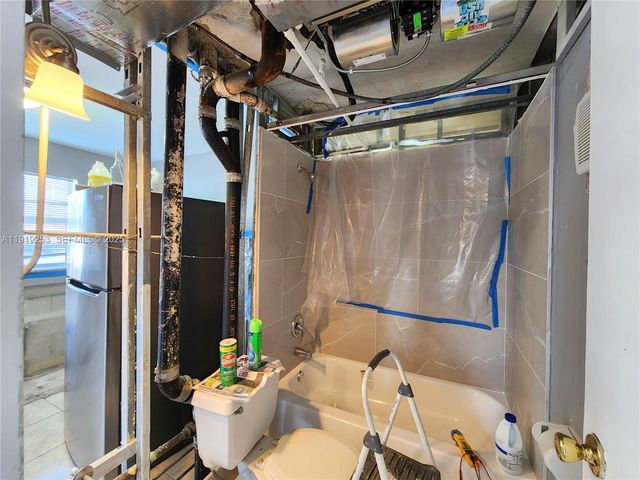 4161 NW 26th St 103, Lauderhill, FL 33313