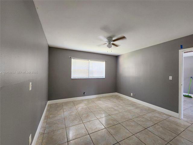 4161 NW 26th St 103, Lauderhill, FL 33313