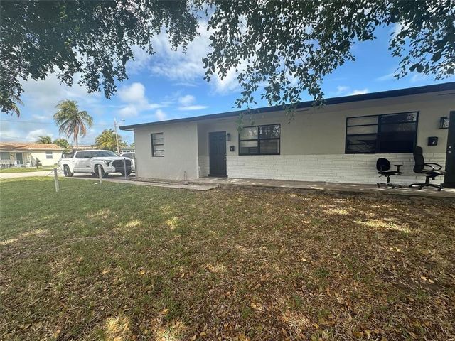 721 NW 1st Court, Hallandale Beach, FL 33009
