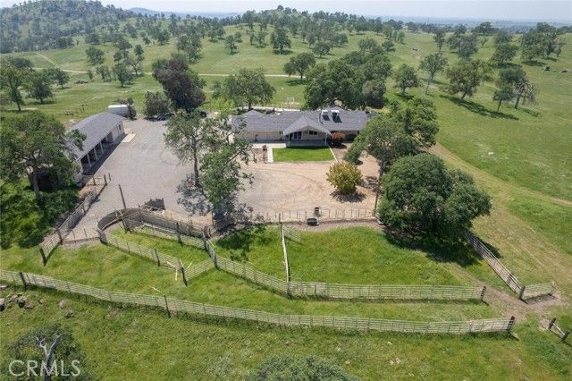 18486 Tollhouse Road, Clovis, CA 93619