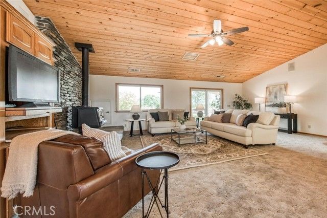 18486 Tollhouse Road, Clovis, CA 93619