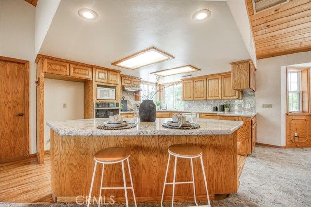 18486 Tollhouse Road, Clovis, CA 93619