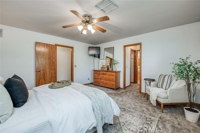 18486 Tollhouse Road, Clovis, CA 93619