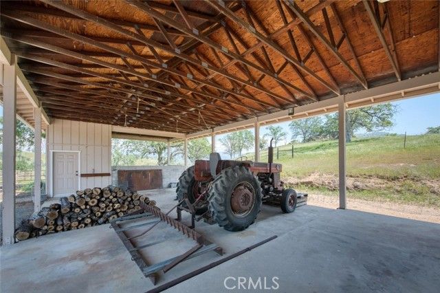 18486 Tollhouse Road, Clovis, CA 93619