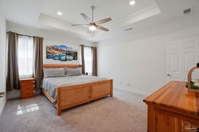 6203 Carson Dr, Milton, FL 32570