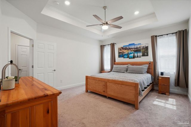 6203 Carson Dr, Milton, FL 32570