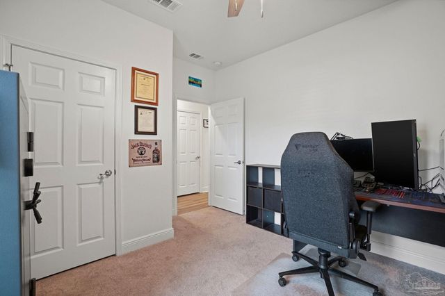 6203 Carson Dr, Milton, FL 32570