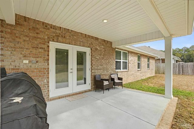 6203 Carson Dr, Milton, FL 32570