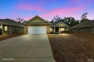 6203 Carson Dr, Milton, FL 32570