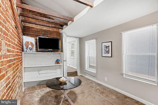 209 S CENTRAL AVE, Baltimore, MD 21202