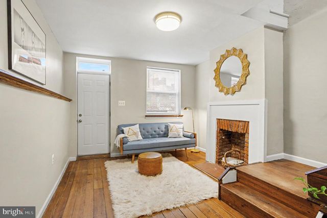 209 S CENTRAL AVE, Baltimore, MD 21202